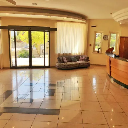 호텔 Mille Pini 4*